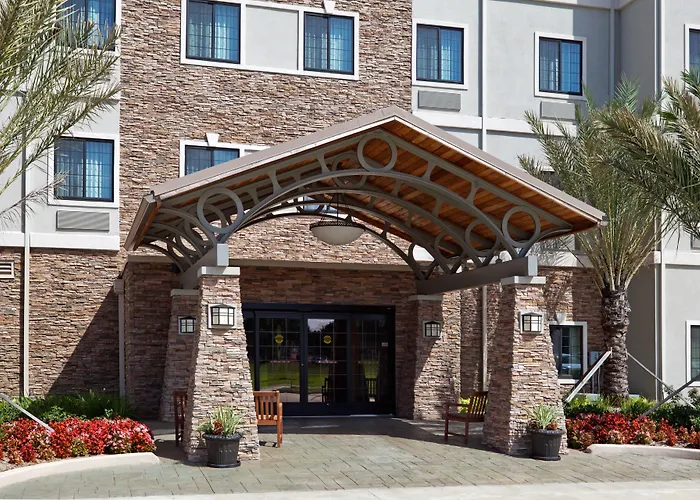 Hotel Staybridge Lafayette-airport By Ihg 3*