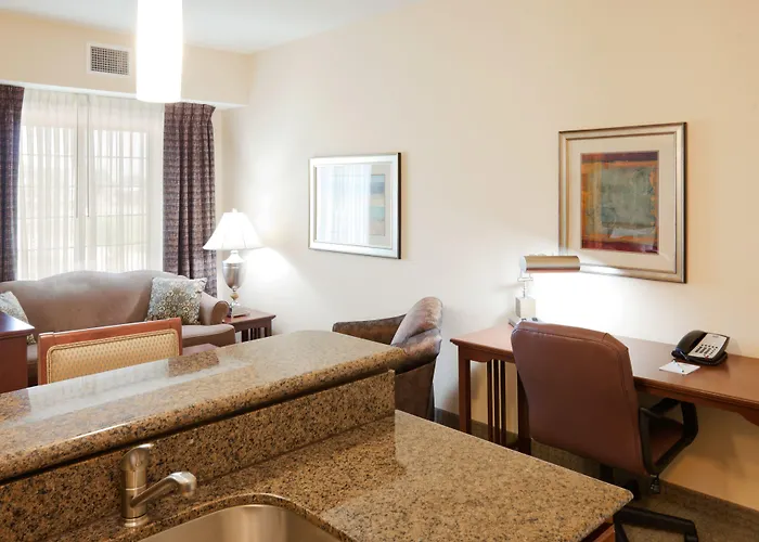 Staybridge Lafayette-airport By Ihg 3*