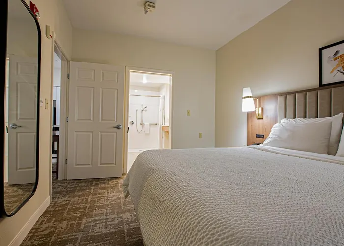 Staybridge Lafayette-airport By Ihg