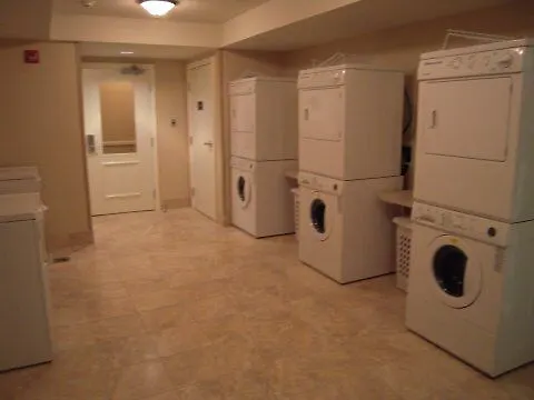 Staybridge Lafayette-airport By Ihg Hotel 3*
